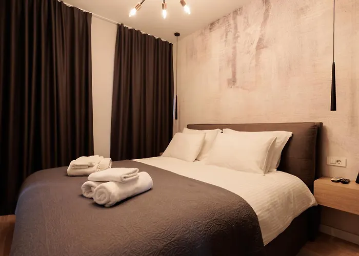 Zarina - Old Town Center * Zadar